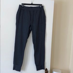 Lululemon men’s joggers, size M